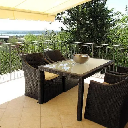 Soiano Sleeps 6 Pool Wifi * Soiano Del Lago